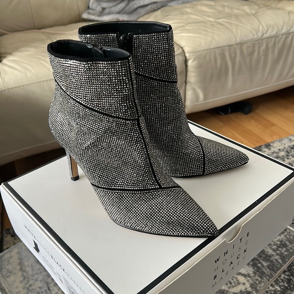 White House Black Market high heel rhinestone boots 6.5 - Picture 1 of 7